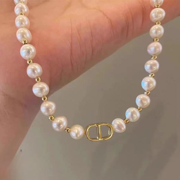 beautiful pearl charm korean elegant necklace  for girls - Image 4