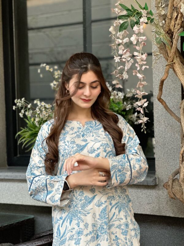 2pcs stitched suit stone winter linen suit winter collection blue flower printed suit - Image 3