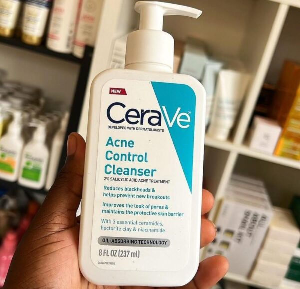 cerave acne control cleanser that reduce black head - 237ml - Image 2