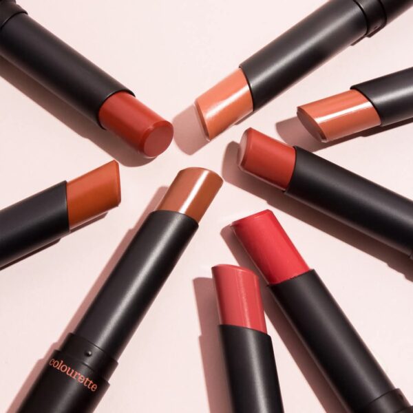 pack of 6 light weight lip powder lipstick high pigment lipstick, always with me(random color) - Image 3