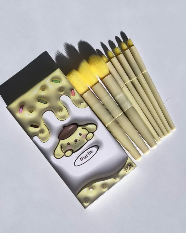8 pcs makeup brush set in velvet bag makeup concealer brush, blush powder brush - Image 5
