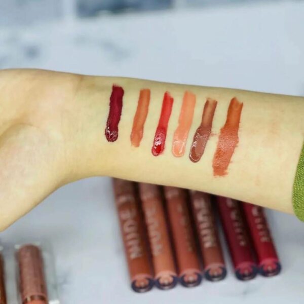 pack of 6 nude high pigment matte lipgloss soft & matte texture hydrating lipgloss (random color) - Image 3