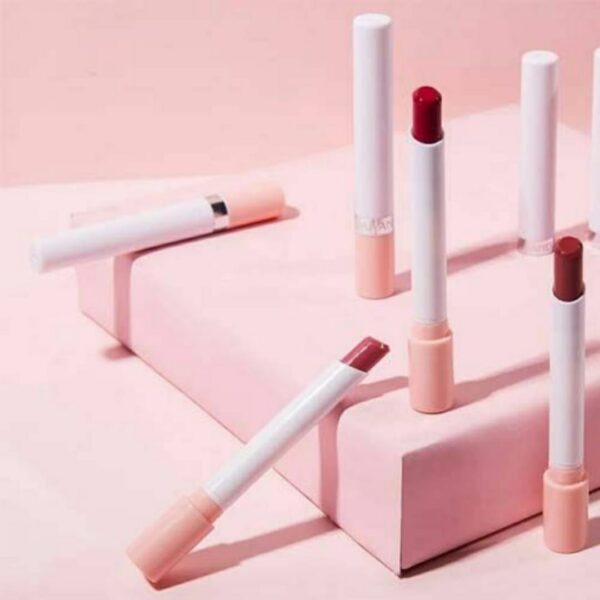 pack of 4 high pigment lipstick, fatty base lipstick naturally tint your lips to soft and comfortable matte (random color)