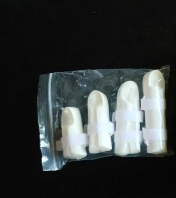 pack of 4 finger splint repairing extensor tendon rupture, and fracture, sprain, and displacement of the little finger joint - Image 3