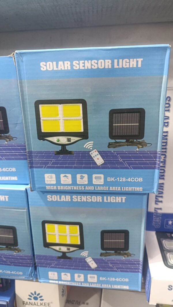 solar street led sensor light wall lamp  model (bk-128-4cob)  with remote control outdoor solar panel lighting - Image 2