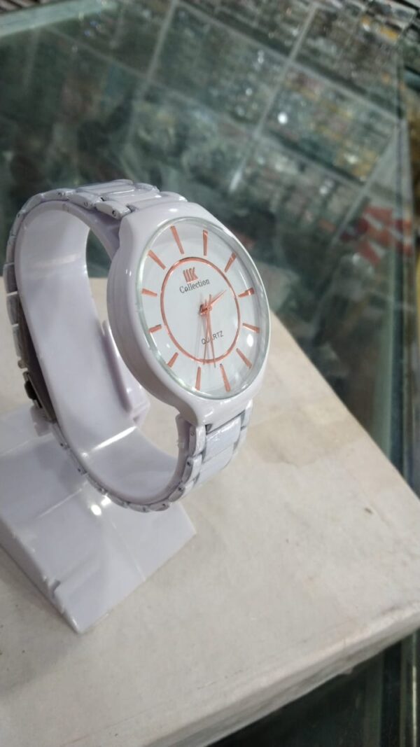 quartz stainless steel men’s formal chain strap white color watch (without box) - Image 3