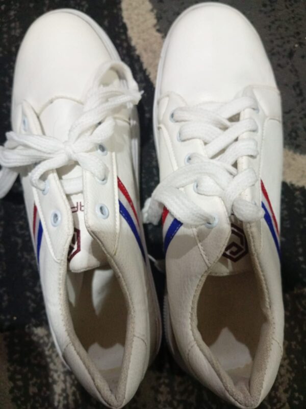 (nw000370) white sport shoes men white sneakers comfort sneakers for men sneakers boys (size 42) - Image 2