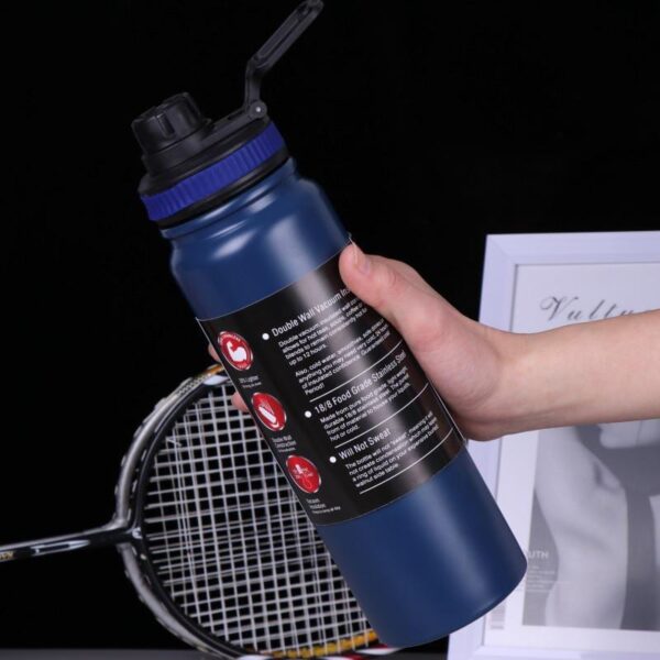 vacuum insulated double wall stainless steel water bottle/sports kettle hot & cold, leak & sweat proof thermos flask 1000ml (random color)