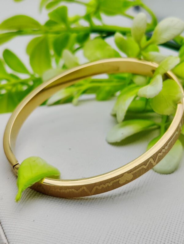 adjustable premium heartbeat-engraved adjustable cartier-inspired gold bracelets | best quality artificial bracelet for girls & women | bracelet for every occasion | elegant design ✨ - Image 4