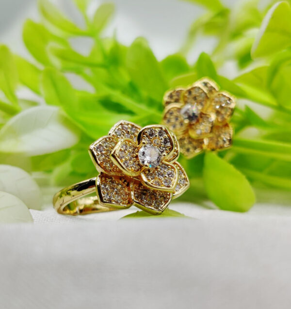 1 piece imported moveable luxurious petal bloom adjustable ring – 2 stunning color variants🌟 | luxurious design ring | adjustable ring | ring for girls & women ✨