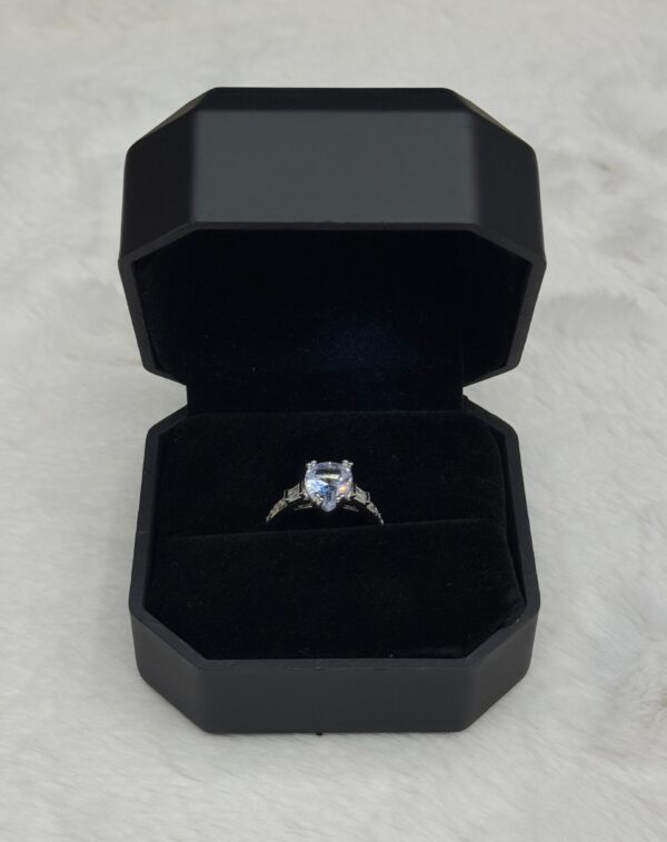 diamond shape luxury quality adjustable ring with box - Image 3