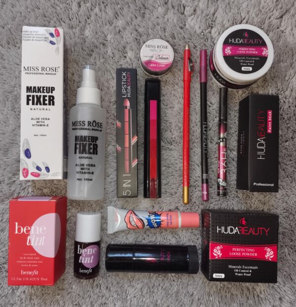 10 in 1 makeup deal make-up +makeup fixer  +5 in 1 lipstick + lippencil 2 eyeliner - Image 2