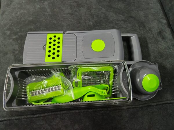 multifunctional vegetable slicer cutter shredders slicer with basket fruit potato chopper carrot grater - Image 3