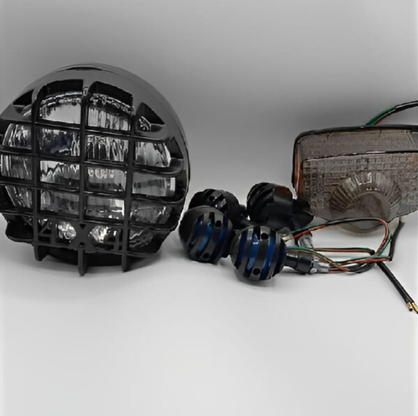 pack of 3 cafe racer kit item's cafe racer style bike lighting set | headlight, taillight & indicators - Image 4