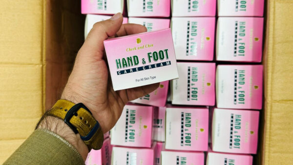 hand & foot care cream moisturizes and protect sensitive skin - Image 4