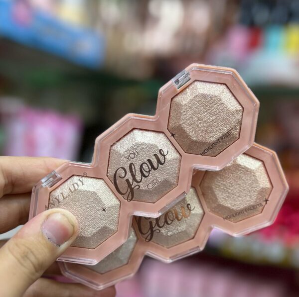 anylady you glow girl highlight palette long-lasting, shimmering finish for a natural luminous look