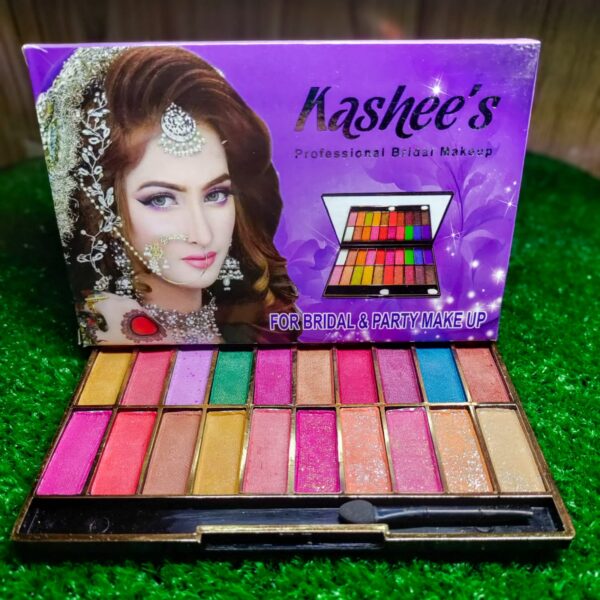 20 colors eyeshadow palette professional makeup pallete for girls | girls makeup kit | eyeshadow palette | beauty makeup kit (random shades)