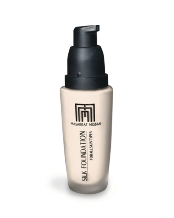 masarrat misbah original silk foundation shine and moisturize 35ml - Image 3