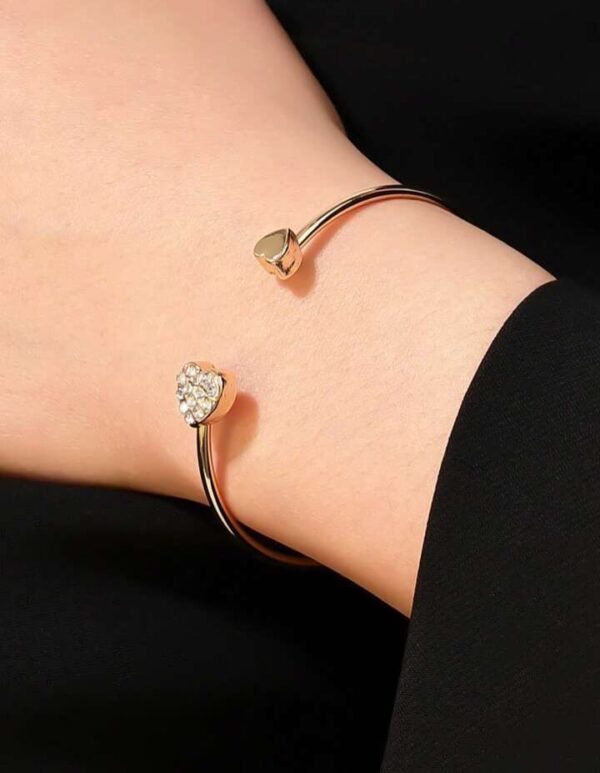 double hand love bracelet color rose gold - Image 3