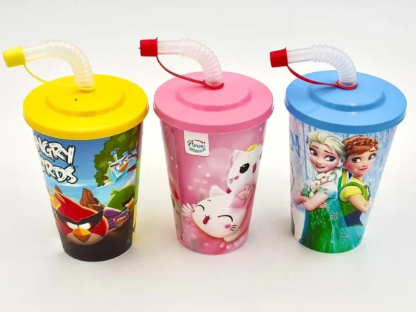 kids sipper with straw durable and bpa-free plastic,  (random color and deign ) for boys and girls - Image 5