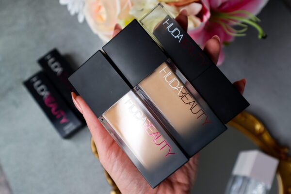 huda beauty makeup foundationc waterproof, super long wear 24hr - Image 6